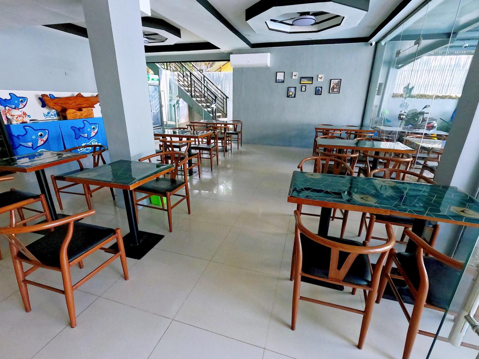 Lucky Tito Coron Dive Resort ภายนอก รูปภาพ